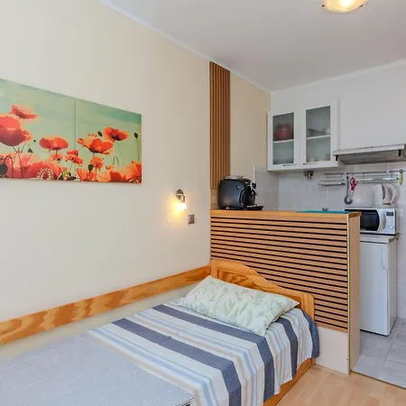 Jozef 2 By Interhome Appartement